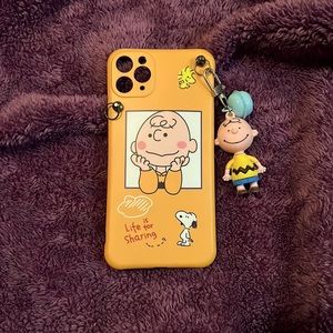Charlie Brown themed iPhone 11 Pro Max Case